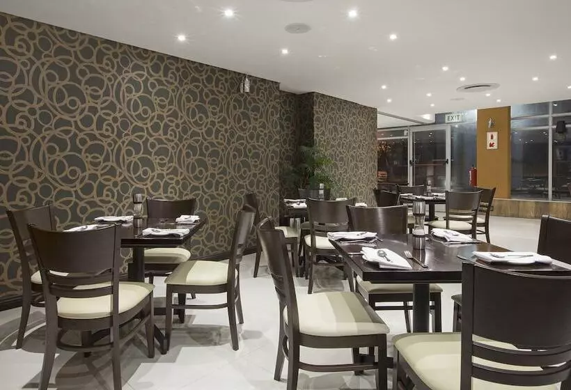 Fotos del hotel Circa Luxury Apartment:  4