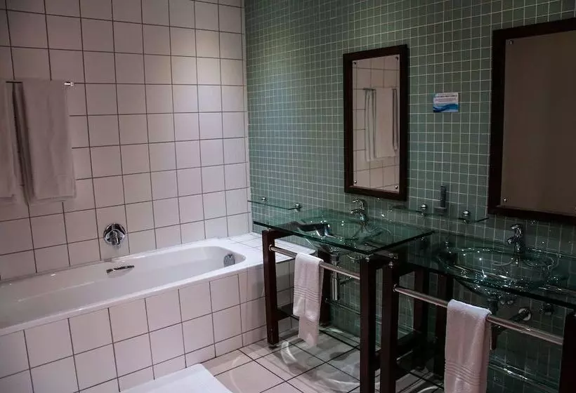 Fotos del hotel Circa Luxury Apartment:  7