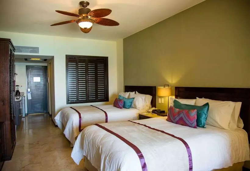 Casa Dorada Los Cabos Resort & Spa