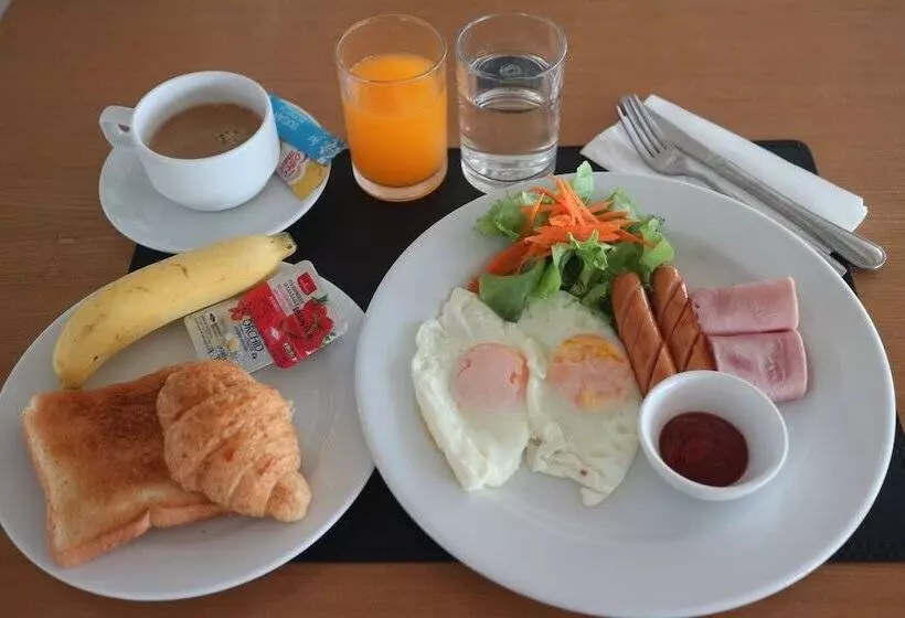 Fotos del hotel Floral Shire Resort:  4