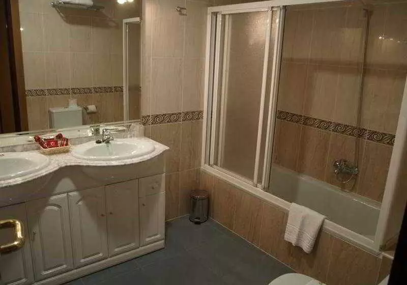 Fotos del hotel Topacio:  5