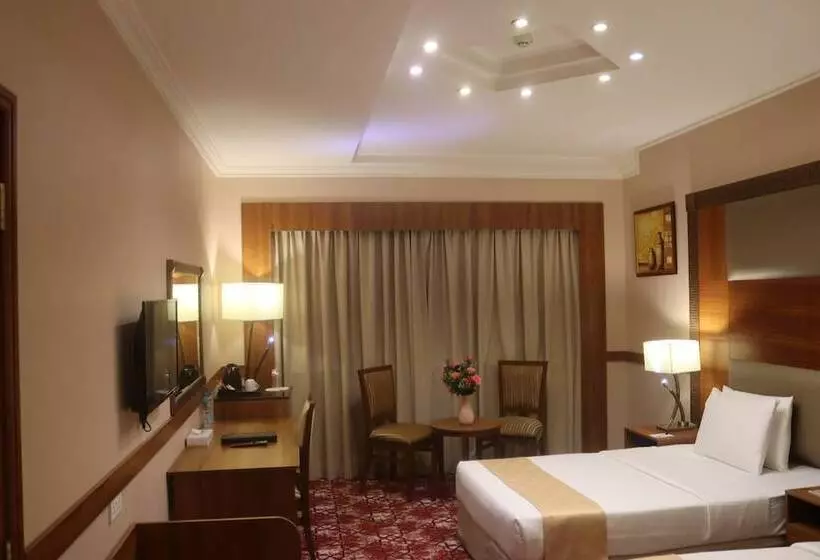 Fotos del hotel Delmon:  36