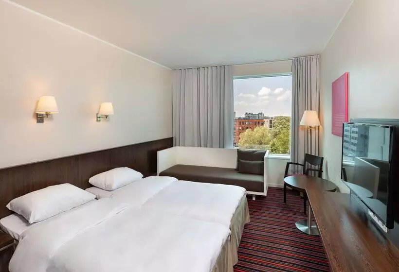 Fotos del hotel Park Inn By Radisson Meriton Conference & Spa  Tallinn:  23