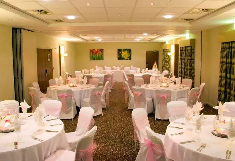 Fotos del hotel Hilton Garden Inn Luton North, United Kingdom:  2