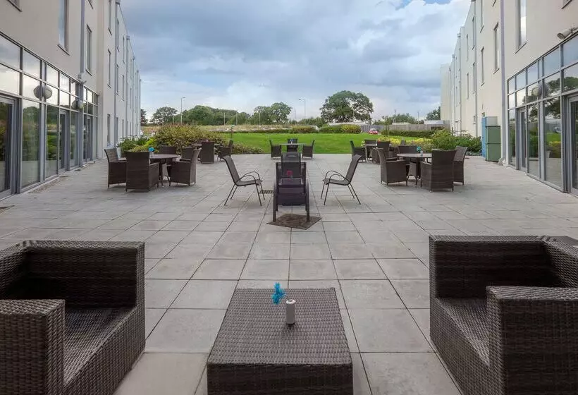 Fotos del hotel Hilton Garden Inn Luton North, United Kingdom:  7