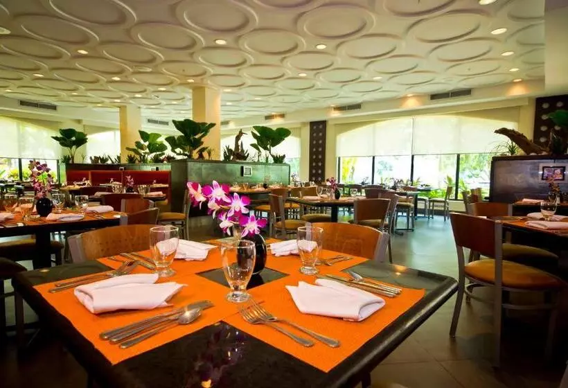 Fotos del hotel Holiday Inn Panama Canal:  4