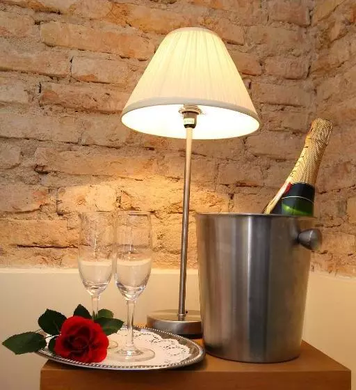 Fotos del hotel Tilto:  8