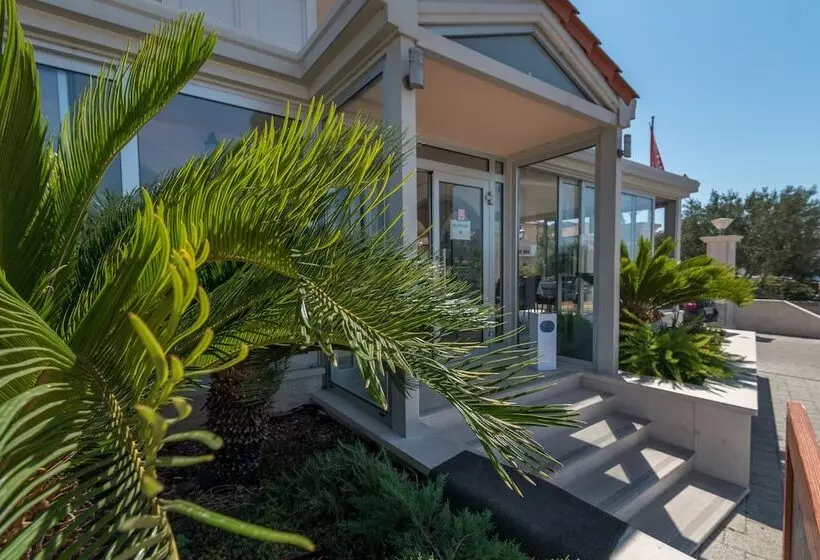 Fotos del hotel Trogir Palace:  10