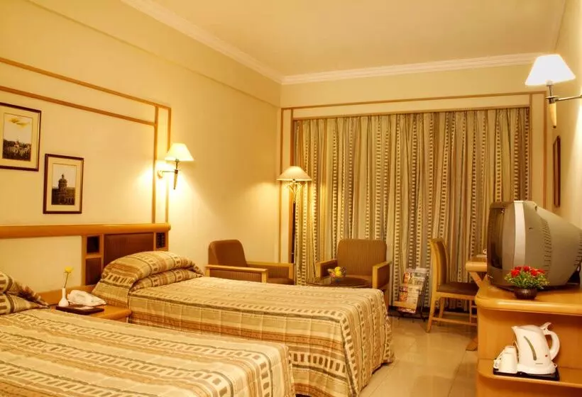 Fotos del hotel Aditya Parka Sarovar Portico:  2