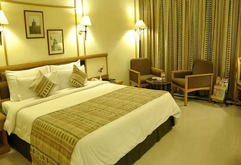 Fotos del hotel Aditya Parka Sarovar Portico:  12