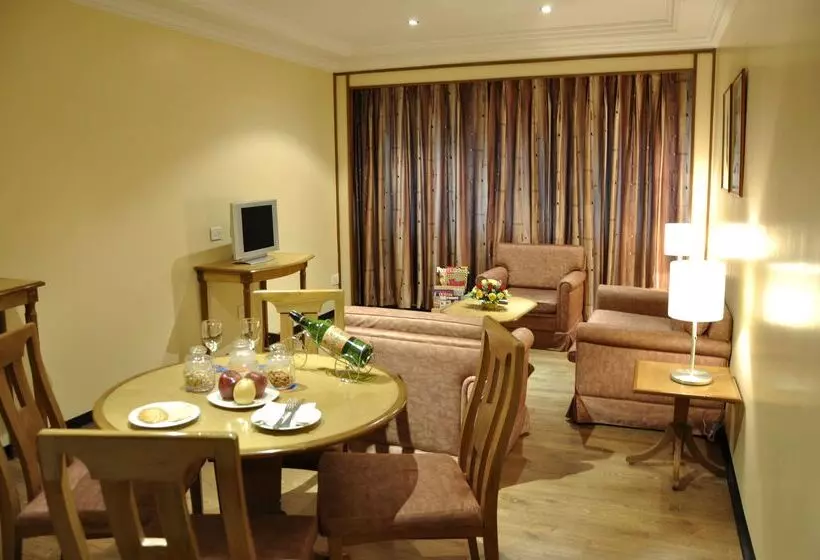 Fotos del hotel Aditya Parka Sarovar Portico:  14