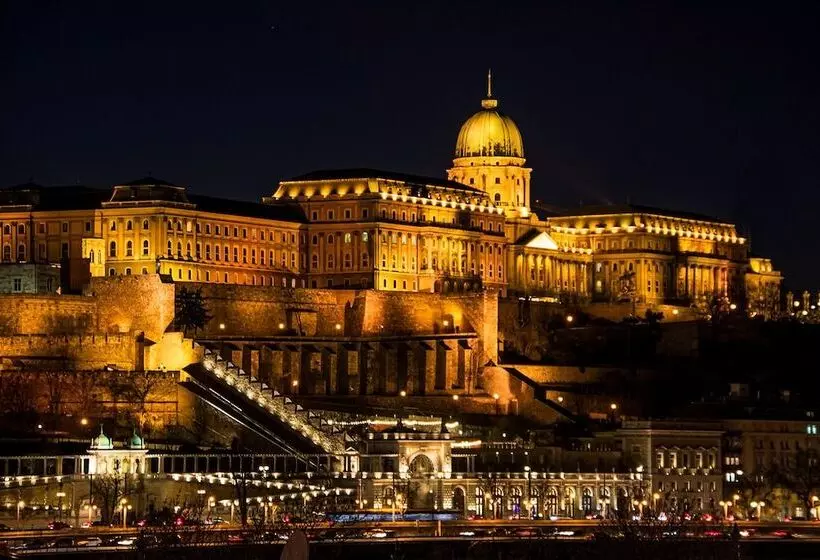 Fotos del hotel Benczur:  15