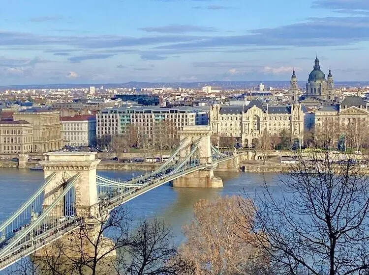 Fotos del hotel Benczur:  4