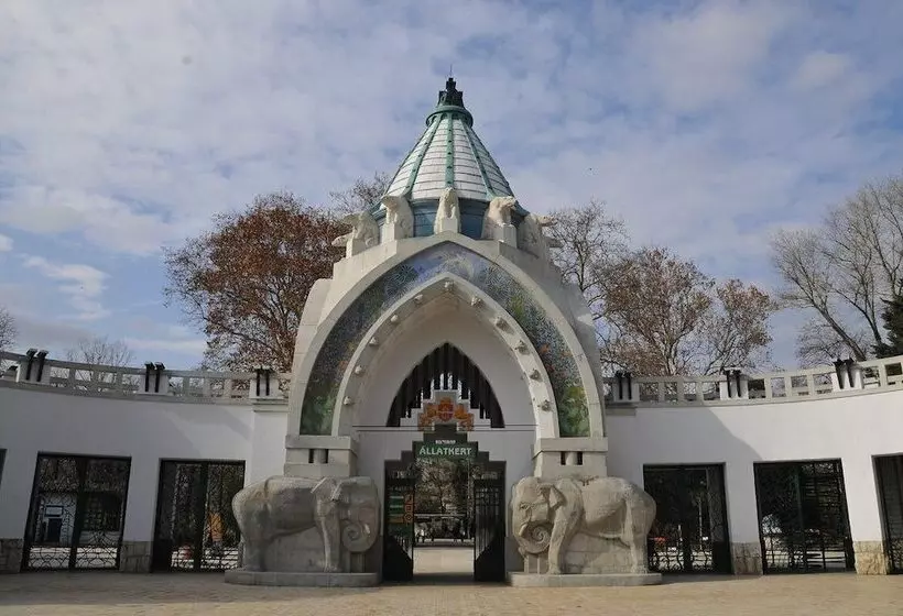 Fotos del hotel Benczur:  5