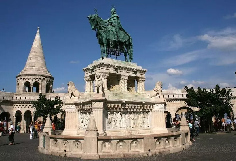 Fotos del hotel Benczur:  3