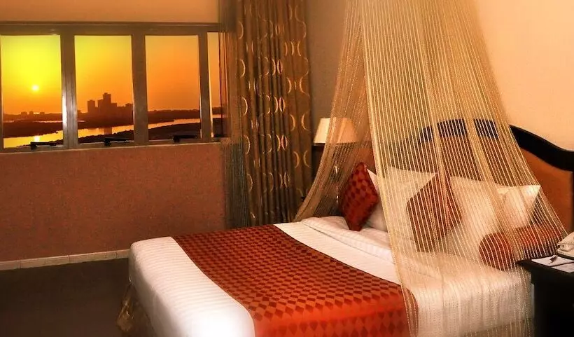 Fotos del hotel City:  14