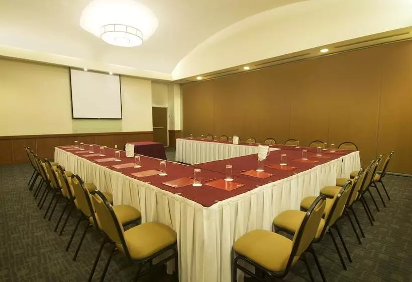 Fotos del hotel Fiesta Inn Puebla Finsa:  8