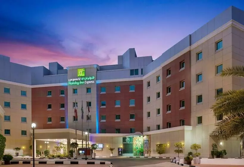 Fotos del hotel Holiday Inn Express Dubai Internet City, An Ihg:  12