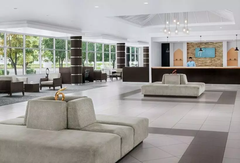 Fotos del hotel Holiday Inn Express Dubai Internet City, An Ihg:  3