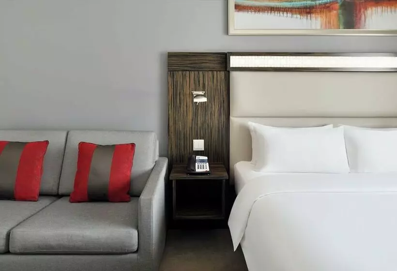 Fotos del hotel Holiday Inn Express Dubai Internet City, An Ihg:  13