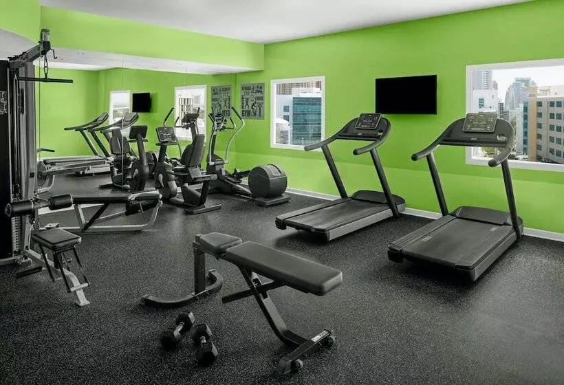 Fotos del hotel Holiday Inn Express Dubai Internet City, An Ihg:  5