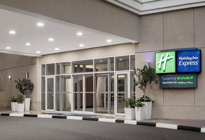 Fotos del hotel Holiday Inn Express Dubai Internet City, An Ihg:  29