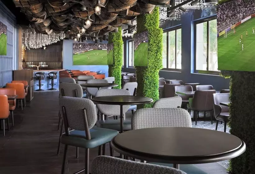 Fotos del hotel Holiday Inn Express Dubai Internet City, An Ihg:  35