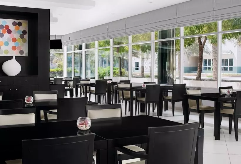 Fotos del hotel Holiday Inn Express Dubai Internet City, An Ihg:  45