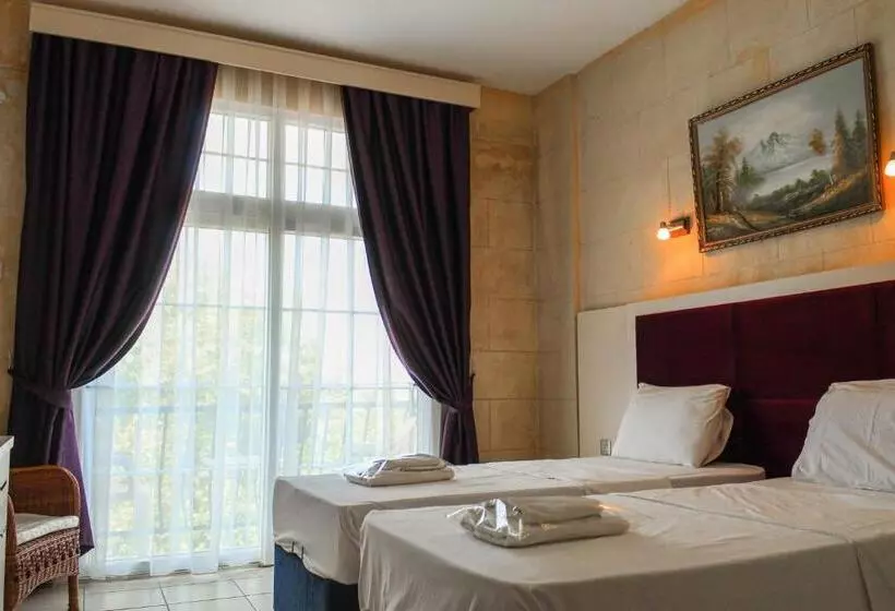 Fotos del hotel Lapida Garden:  21