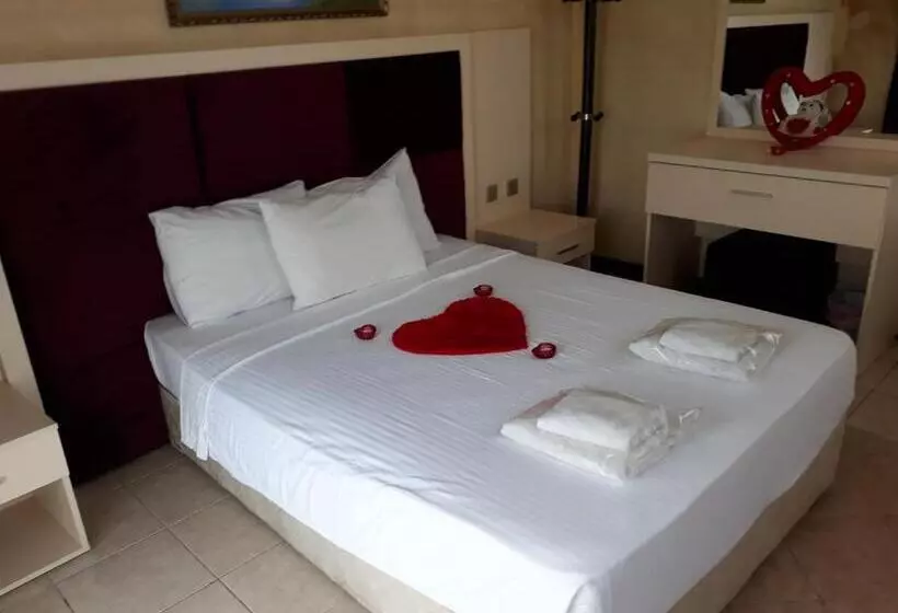 Fotos del hotel Lapida Garden:  9