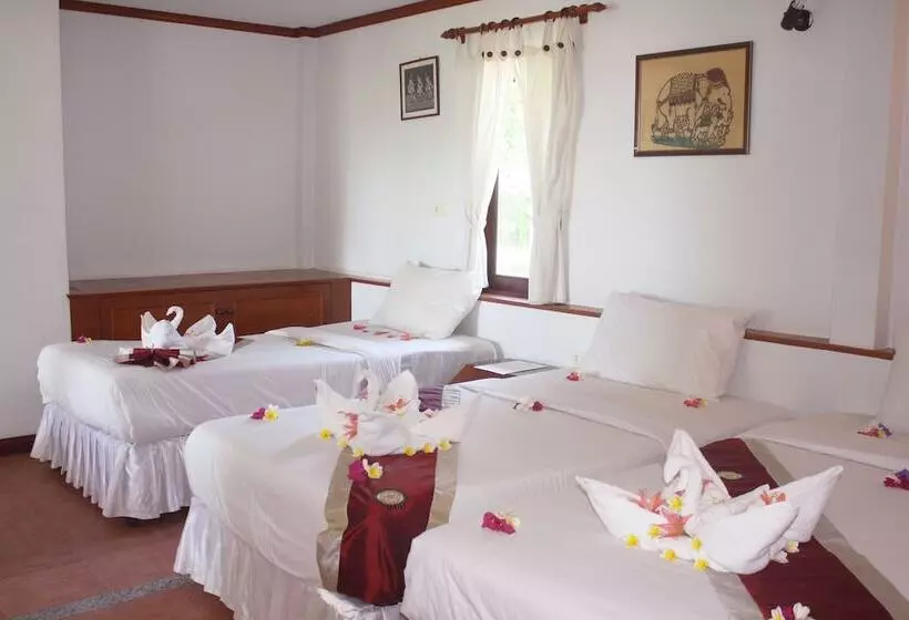 Samui Honey Cottages Beach Resort