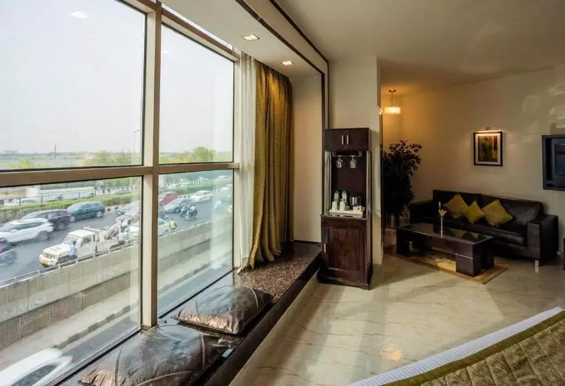 Fotos del hotel Shanti Palace Mahipalpur:  5