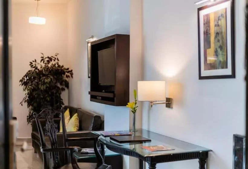 Fotos del hotel Shanti Palace Mahipalpur:  24