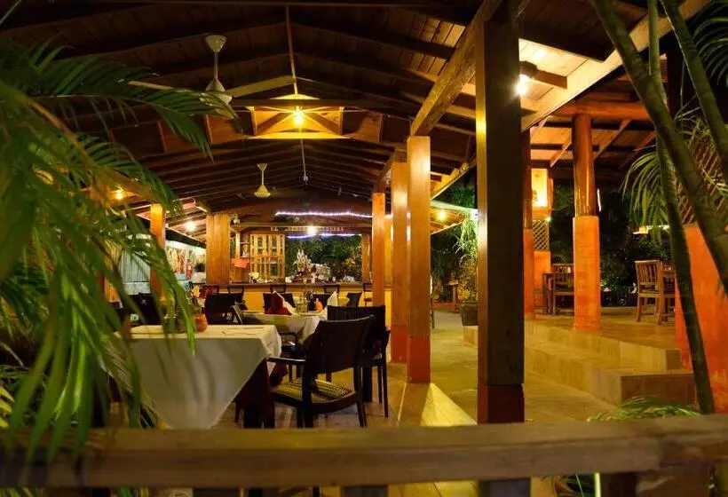 Fotos del hotel Sunrise Club:  15