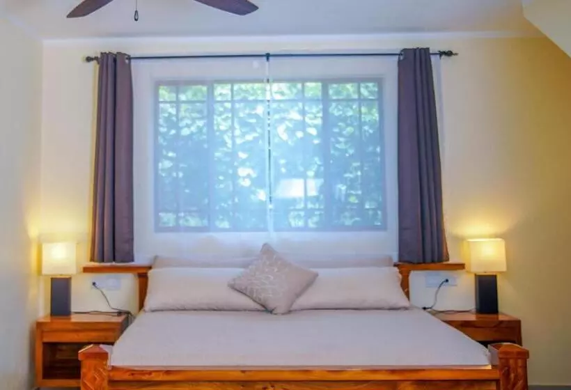 Fotos del hotel Sunrise Club:  24