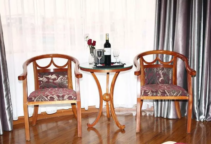 Fotos del hotel Golden Hotel Thái Bình:  18