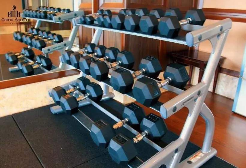 Fotos del hotel Grand Aquila  Bandung:  5