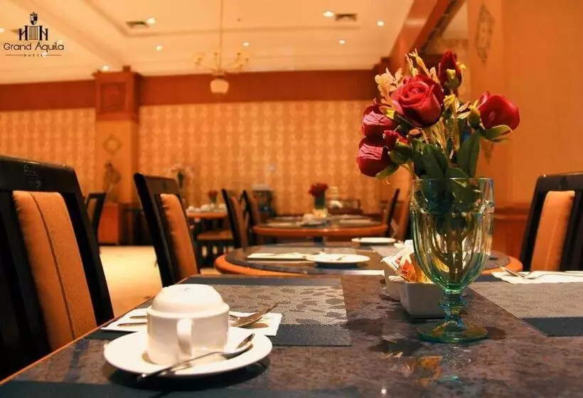 Fotos del hotel Grand Aquila  Bandung:  23