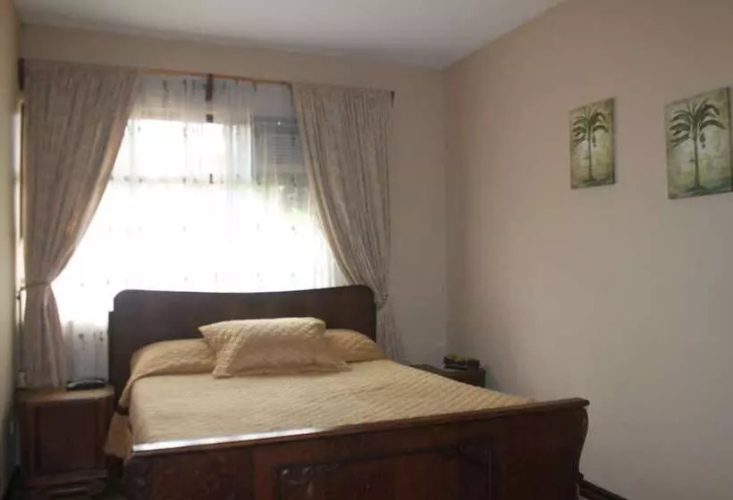 Fotos del hotel Santa Maria Inn:  24