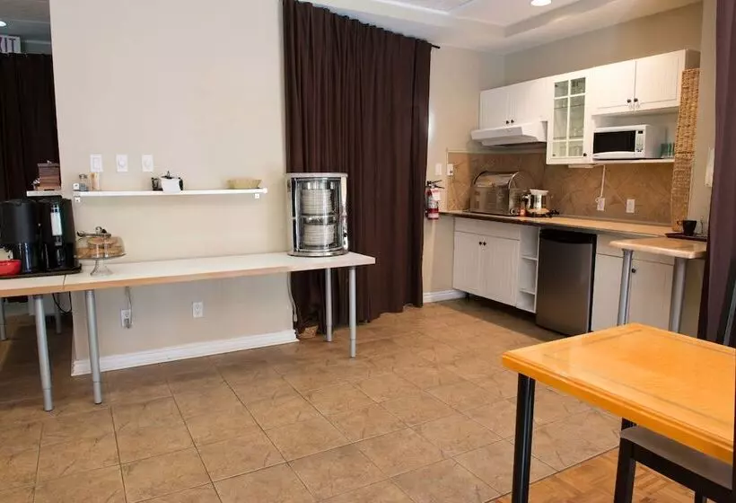 Fotos del hotel Byward Blue Inn:  12