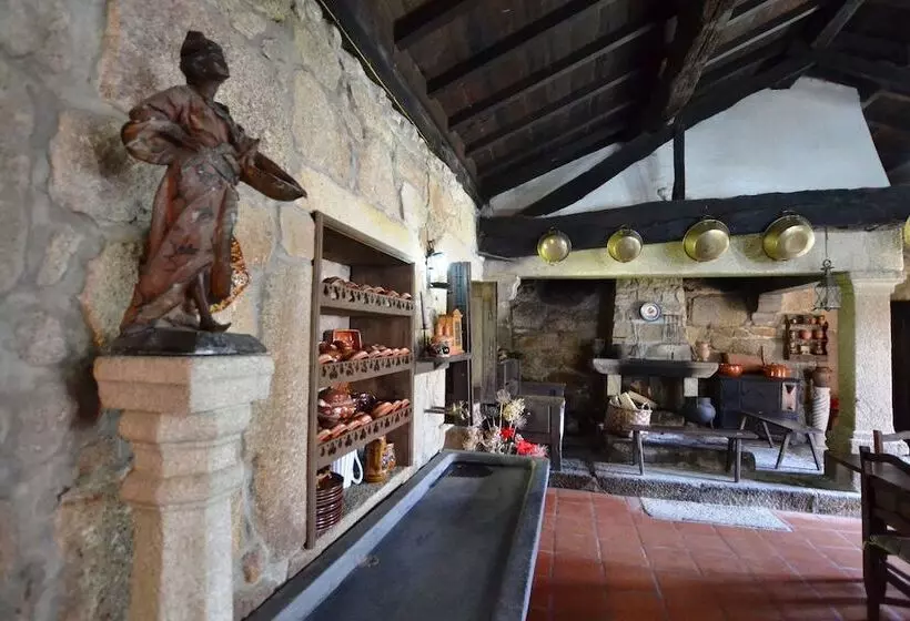 Fotos del hotel Casa De Santa Comba:  24