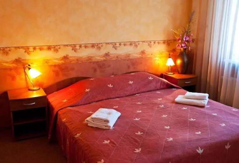 Fotos del hotel Linovo:  8