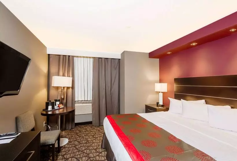 Fotos del hotel Ramada By Wyndham Niagara Falls By The River:  8