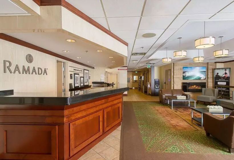 Fotos del hotel Ramada By Wyndham Niagara Falls By The River:  21