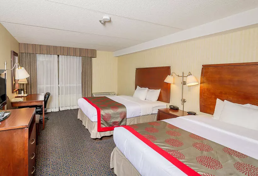Fotos del hotel Ramada By Wyndham Niagara Falls By The River:  19
