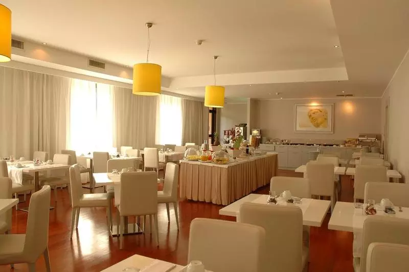 Fotos del hotel Area Roma:  8