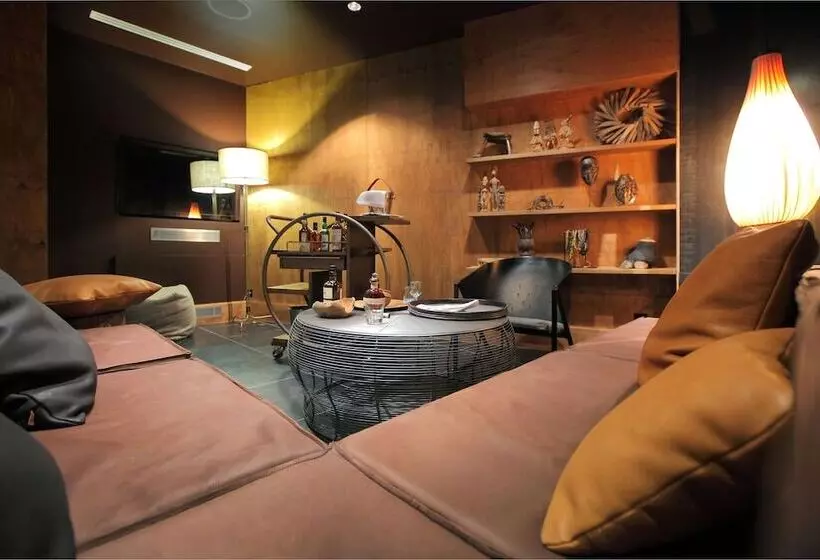 Fotos del hotel Hidden:  2