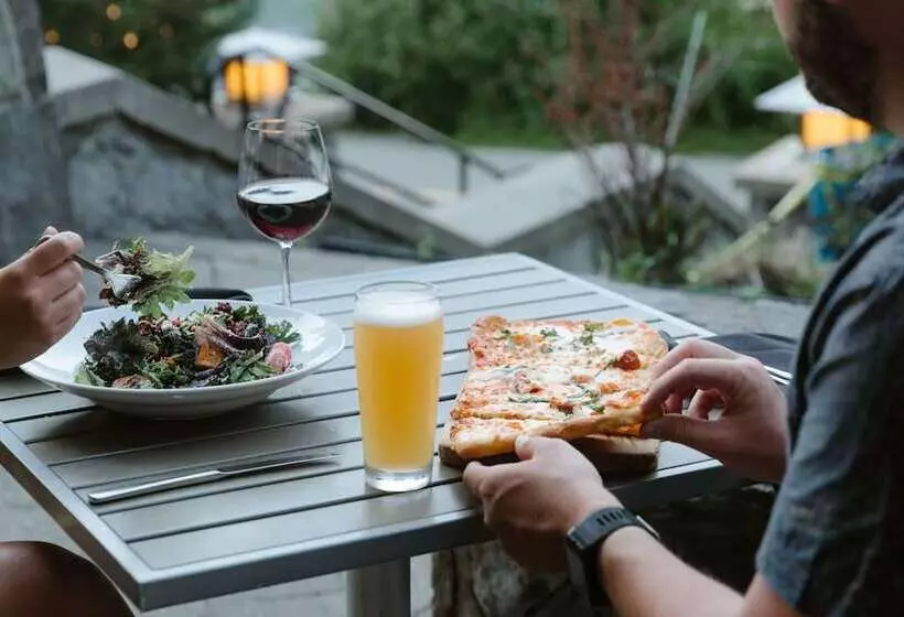 Fotos del hotel Nita Lake Lodge:  19