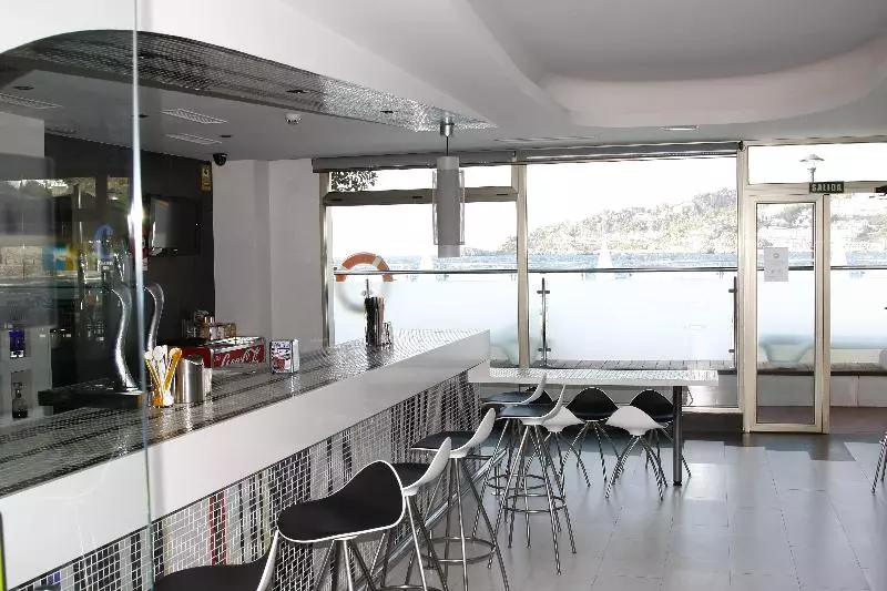 Fotos del hotel On Aleta Room Designed For Adults:  10