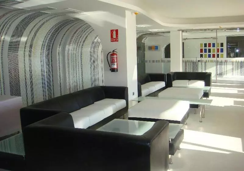 Fotos del hotel On Aleta Room Designed For Adults:  9